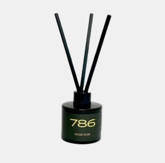 Oudh Noir room diffuser